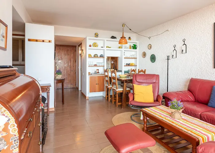 Апартаменты Corinna Тосса-де-Мар